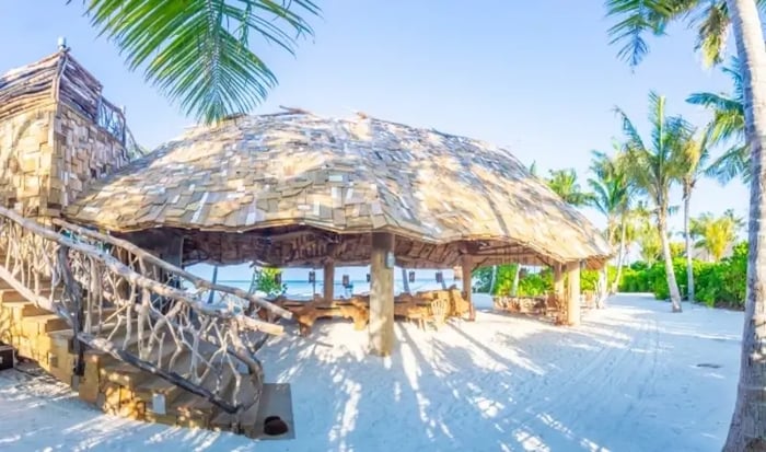 The Crab Shack - The St. Regis Maldives Vommuli Resort
